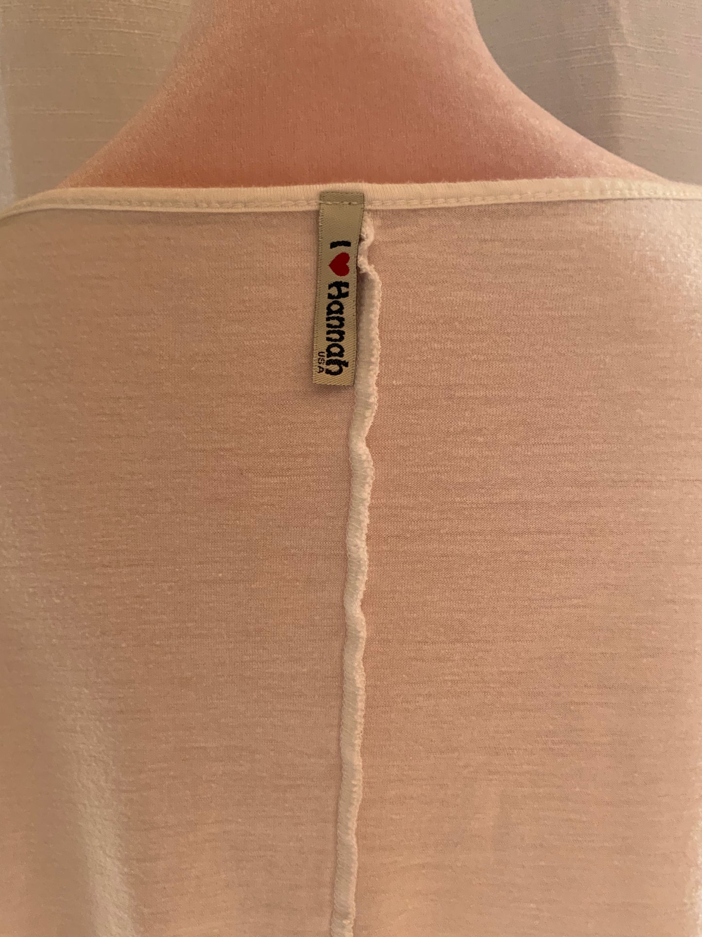 “KISS ME” GOLD TOP