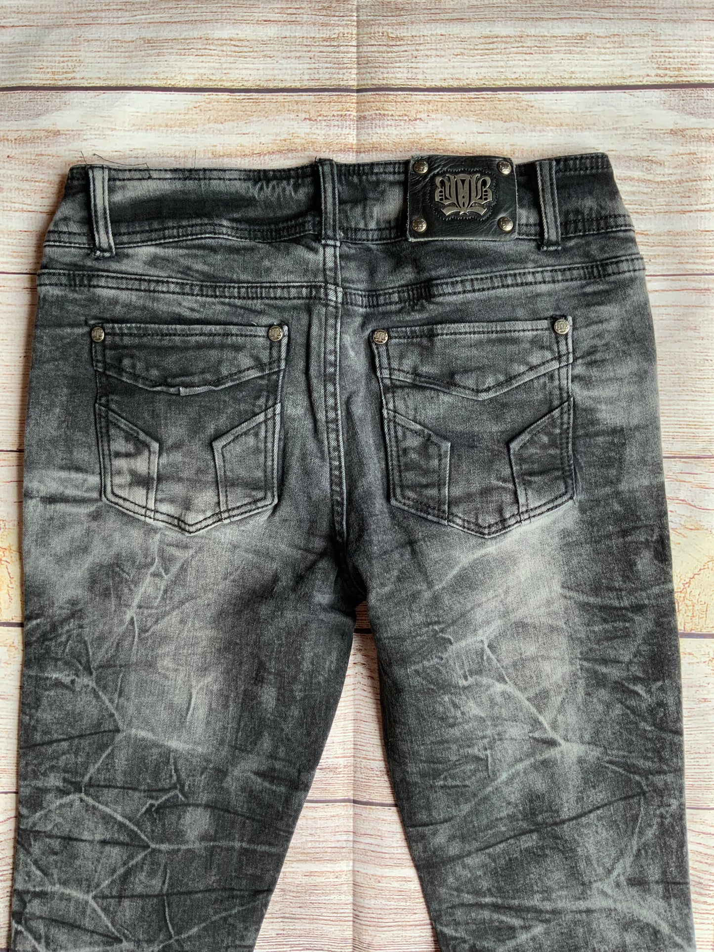 Preowned London Bridge Black Wash Skinny Jeans