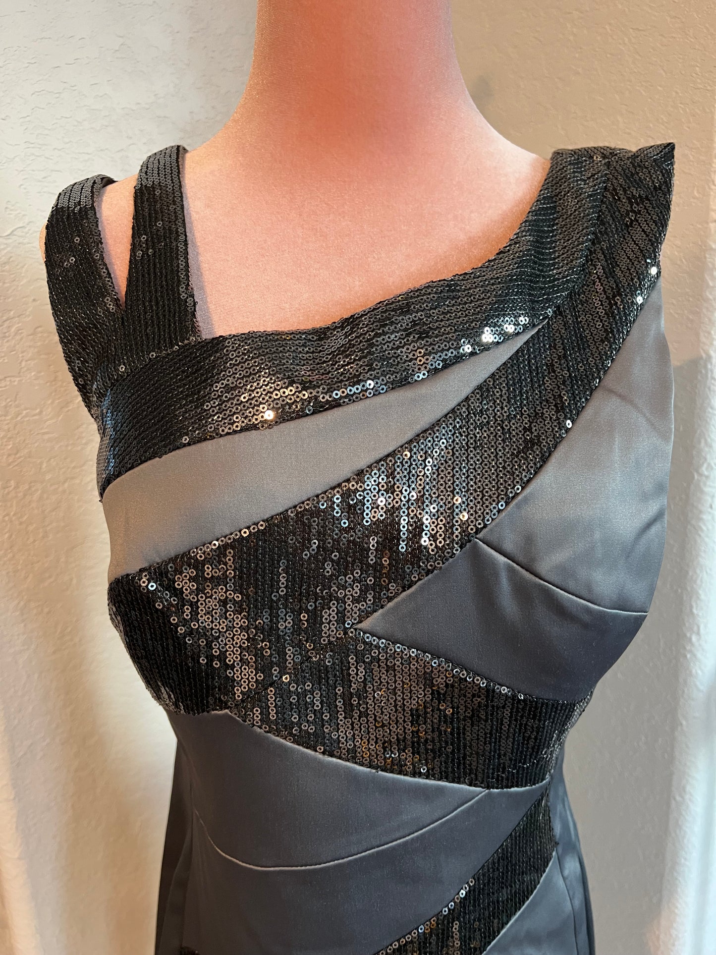 Signature By Sangria Gray Sequence Dress