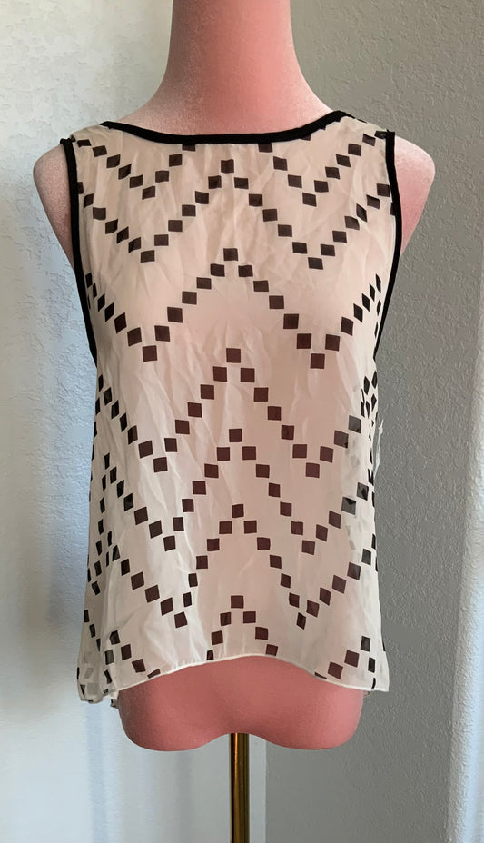 Vivace Design USA Top